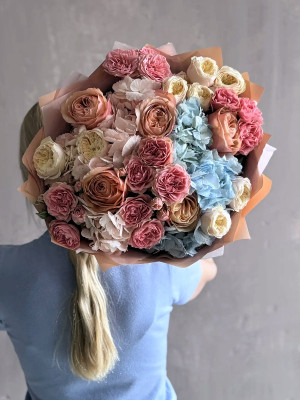 ДуоБукет с Гортензиями и Розами