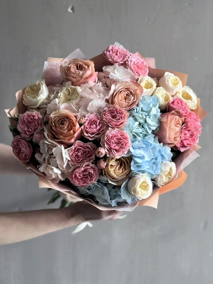 ДуоБукет с Гортензиями и Розами