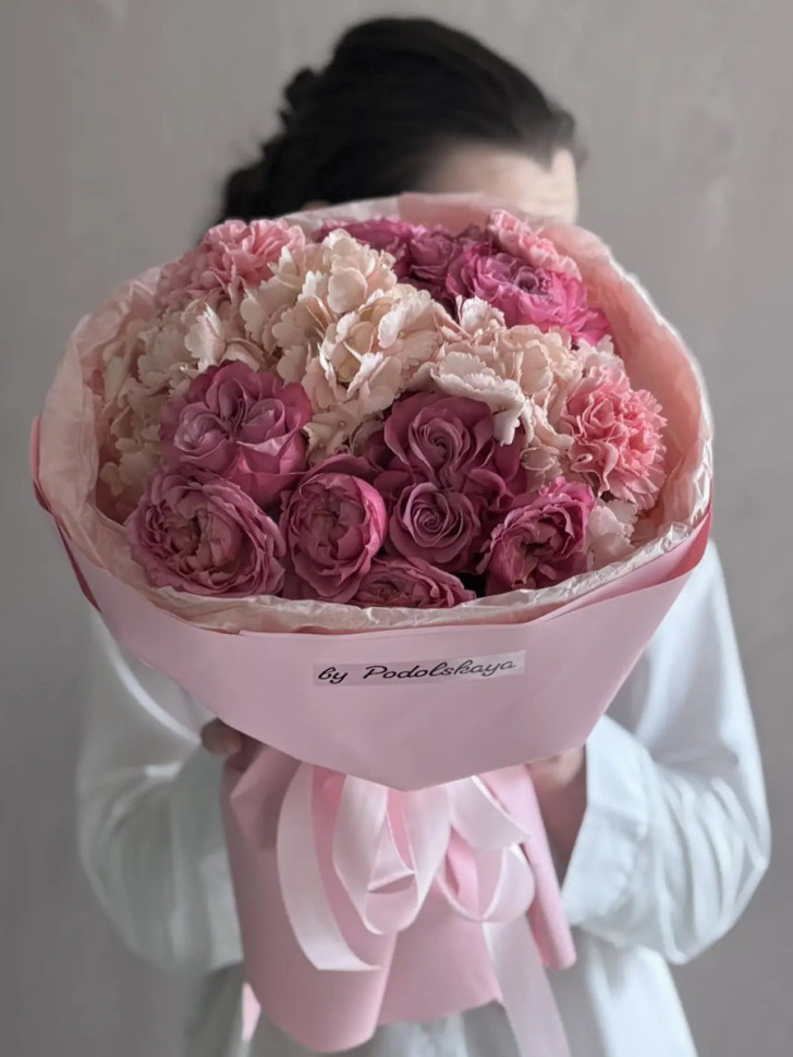 Авторский букет «Подарок для королевы»