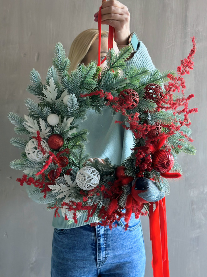 Венок «Снегирь XL»