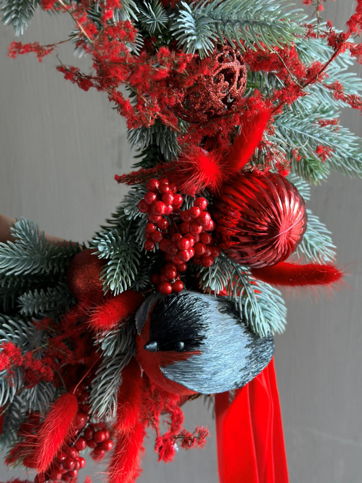 Венок «Снегирь XL»